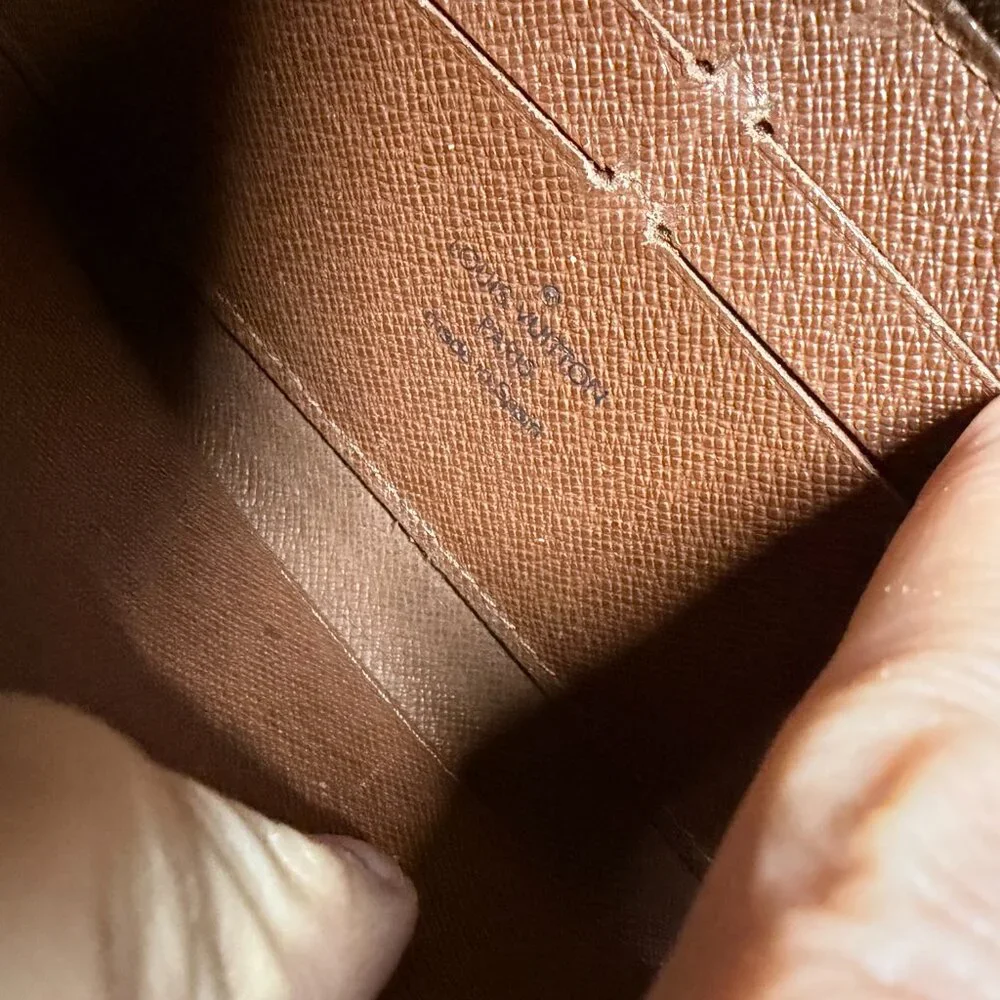 Louis Vuitton Monogram Zippy Wallet CA0029 - Picture 8 of 16